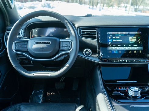 Used 2022 Jeep Wagoneer Series I w/ Convenience Group I image 13