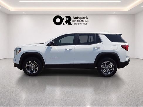 Used 2026 GMC Terrain Elevation FWD image 3