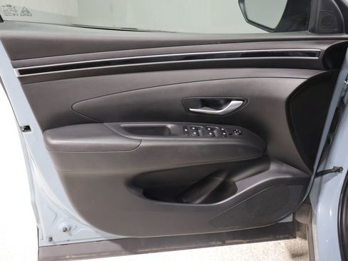 Used 2023 Hyundai Santa Cruz SE AWD/4WD image 12