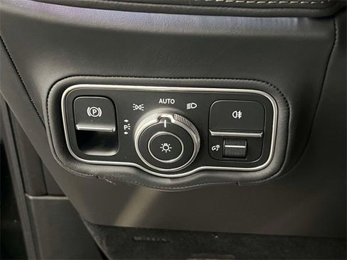 Certified 2025 Mercedes-Benz G 63 AMG 4MATIC image 21