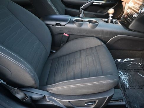 Used 2018 Ford Mustang GT image 44