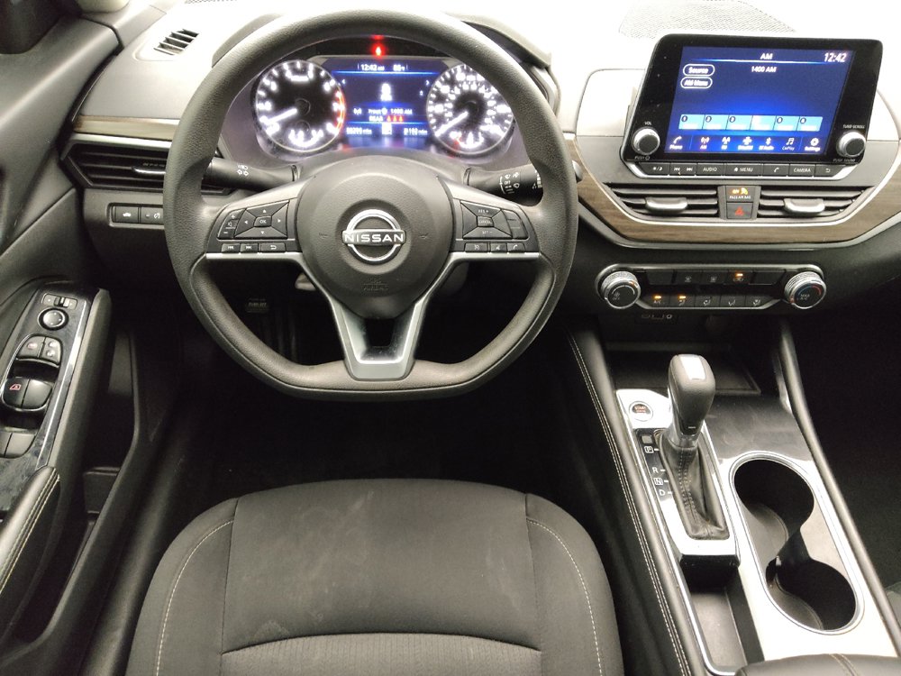 Used 2023 Nissan Altima 2.5 SV FWD image 22
