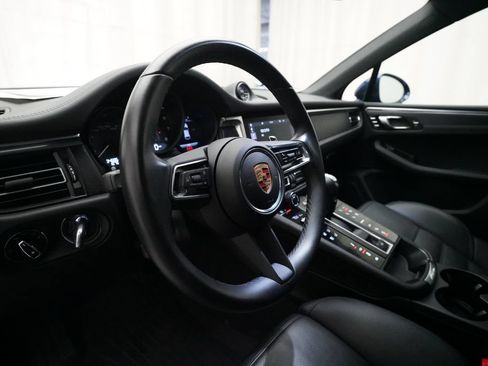 Certified 2022 Porsche Macan GTS w/ Premium Package Plus AWD/4WD image 14