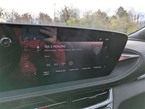 Certified 2024 Buick Envista Sport Touring w/ Convenience I Package image 19