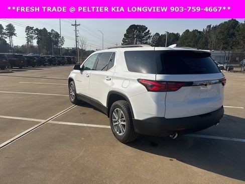 Used 2022 Chevrolet Traverse LT image 5