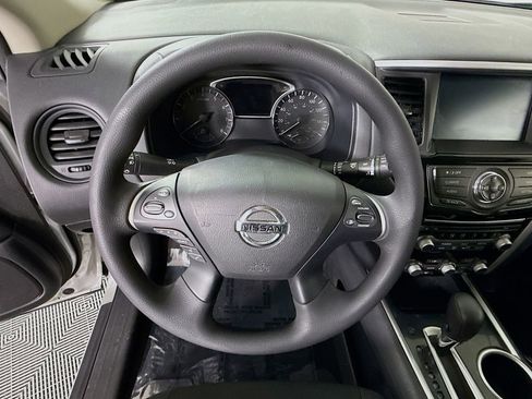 Used 2020 Nissan Pathfinder S AWD/4WD image 20