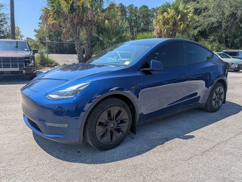 Used 2023 Tesla Model Y Long Range AWD/4WD image 7