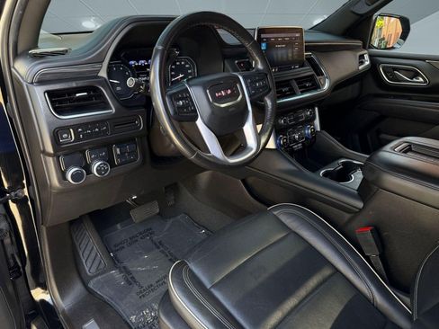 Used 2021 GMC Yukon SLT w/ SLT Luxury Plus Package RWD image 4