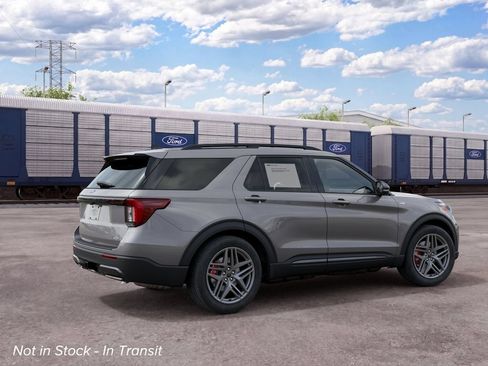 New 2027 Ford Explorer ST-Line w/ Premium Package AWD/4WD image 6