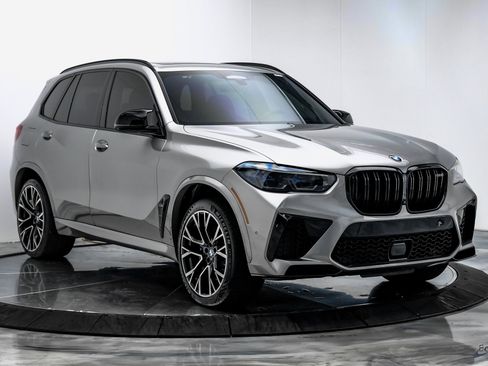 Used 2022 BMW X5 M w/ Competition Package 2 image 19
