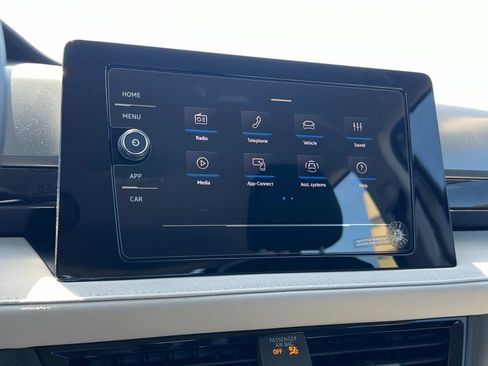 New 2025 Volkswagen Taos S image 10