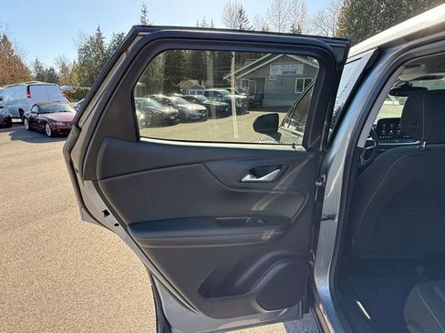 Used 2023 Chevrolet Blazer LT w/ Driver Confidence Package AWD/4WD image 21