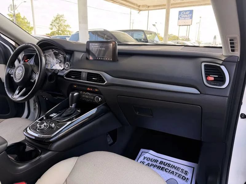 Used 2018 MAZDA CX-9 Touring FWD image 48