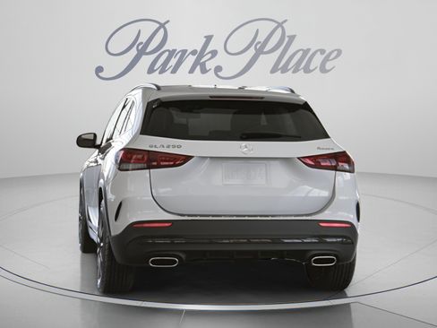 Certified 2023 Mercedes-Benz GLA 250 4MATIC image 16