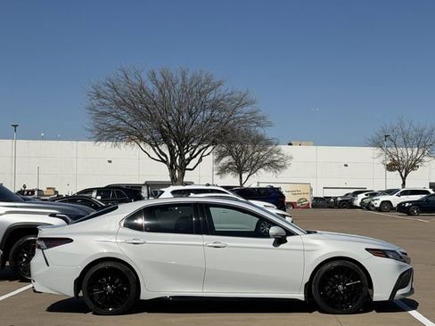 Certified 2022 Toyota Camry XSE image 3