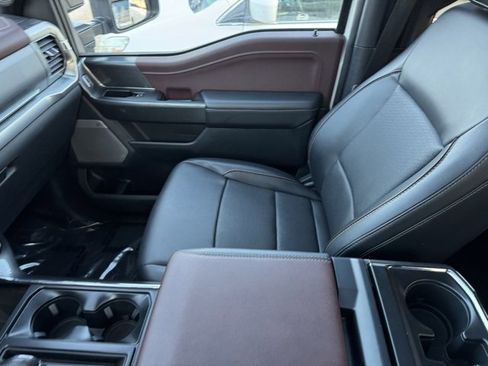 Certified 2023 Ford F150 Lariat w/ Equipment Group 502A High image 25