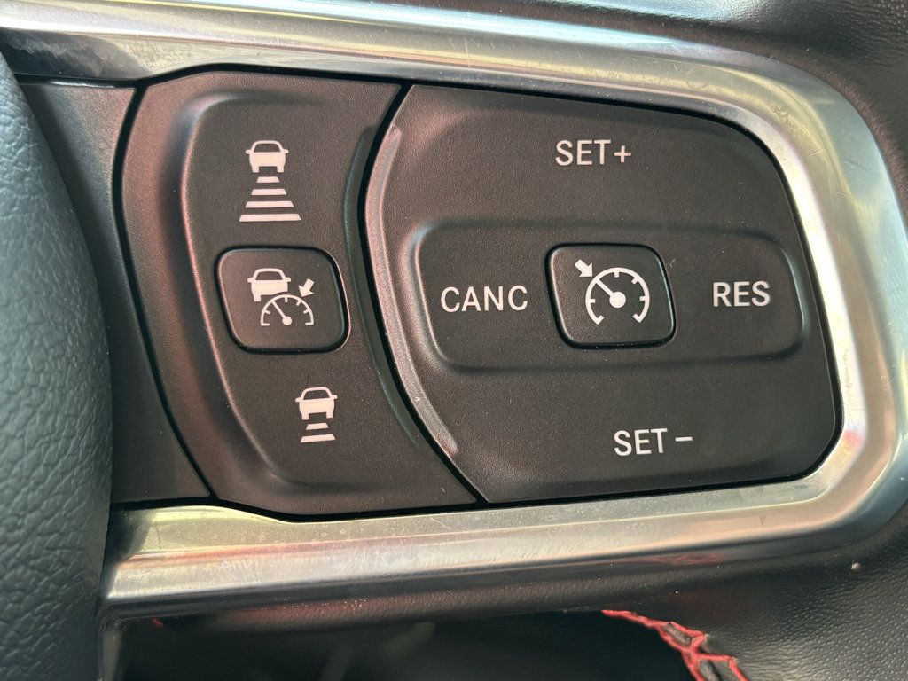 Used 2021 Jeep Wrangler Unlimited Rubicon AWD/4WD image 14