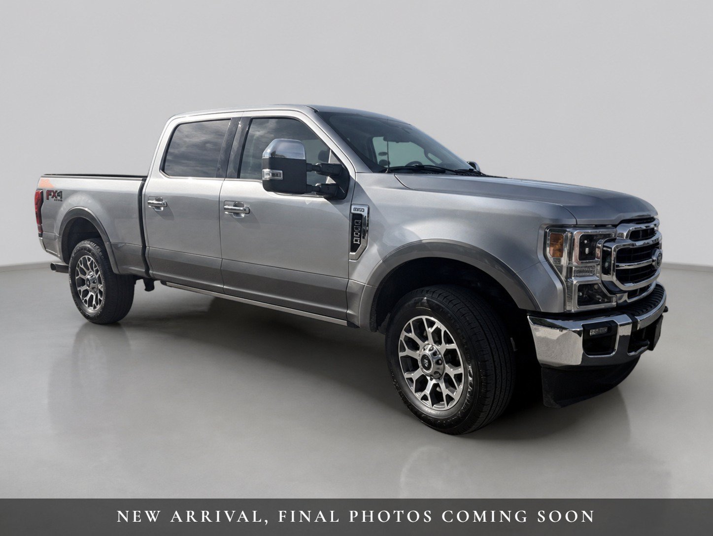 Used 2022 Ford F250 Lariat w/ Lariat Ultimate Package AWD/4WD image 2