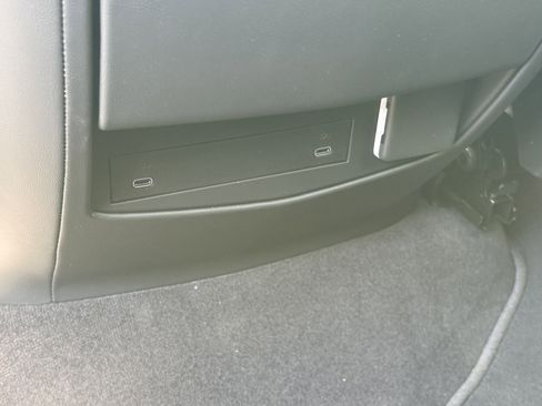 New 2026 Cadillac Escalade ESV Luxury image 16