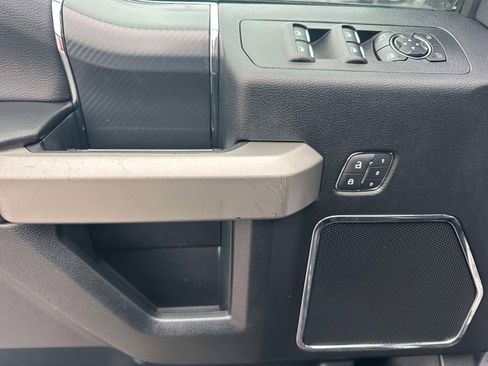 Used 2020 Ford F150 Lariat image 22