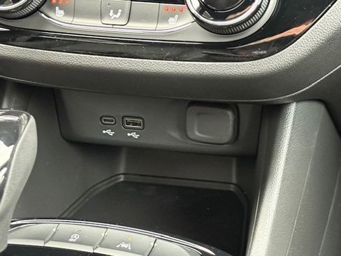 New 2026 Buick Envista Sport Touring image 23