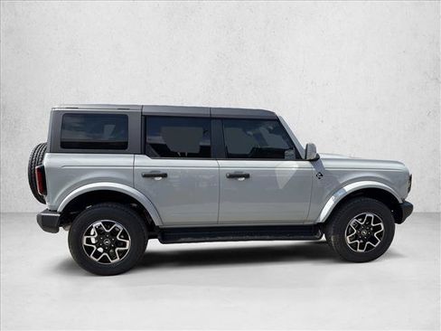 New 2026 Ford Bronco Outer Banks AWD/4WD image 6