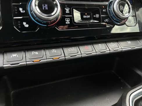 Used 2023 GMC Sierra 1500 Denali w/ Technology Package image 20