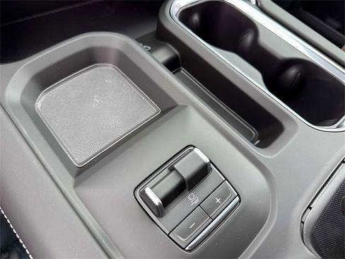 New 2026 GMC Sierra 2500 Denali Ultimate image 25