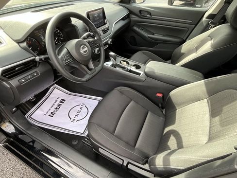 Certified 2025 Nissan Altima 2.5 S image 54