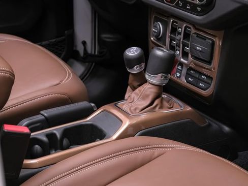 Used 2024 Jeep Wrangler Unlimited Rubicon 392 image 62