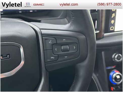 Certified 2023 GMC Yukon Denali Ultimate image 28