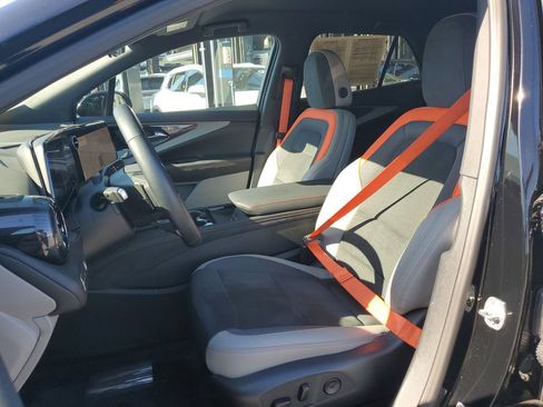 Used 2026 Chevrolet Blazer EV SS image 18