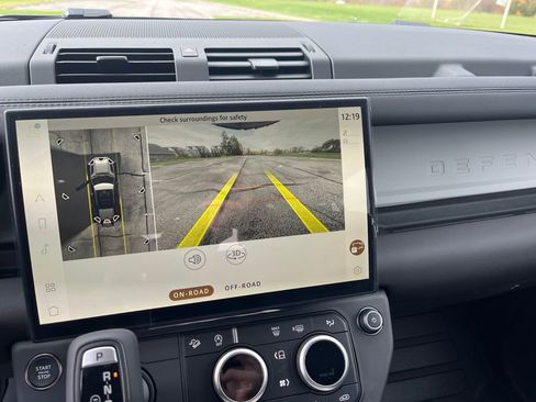 New 2026 Land Rover Defender 110 S image 14