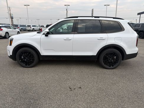 Used 2024 Kia Telluride SX Prestige X-Line AWD/4WD image 2