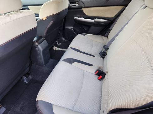 Used 2016 Subaru Crosstrek 2.0i Premium AWD/4WD image 32