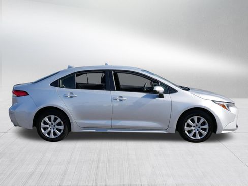 Certified 2025 Toyota Corolla LE image 8