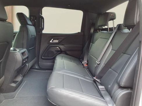 New 2026 Chevrolet Silverado EV LT AWD/4WD image 17