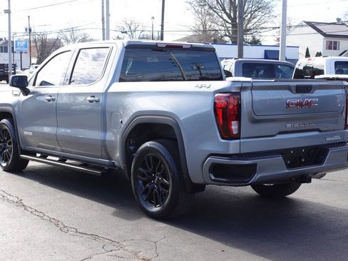 Used 2023 GMC Sierra 1500 Elevation AWD/4WD image 3