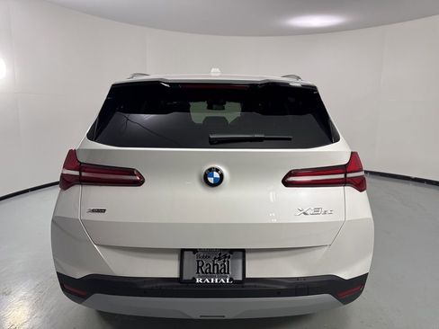 New 2026 BMW X3 xDrive30 image 6