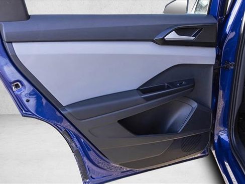 Used 2023 Volkswagen Taos S image 21