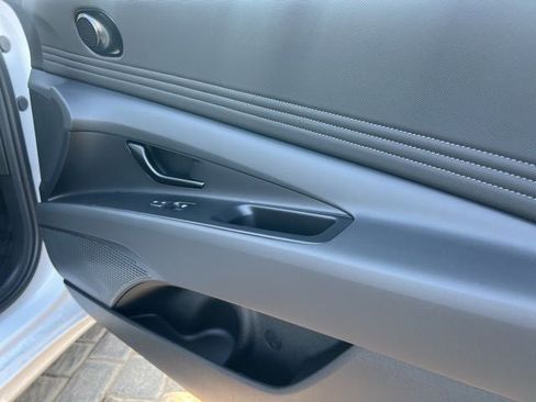 New 2026 Hyundai Elantra SEL Sport Premium image 22