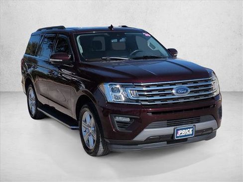 Used 2020 Ford Expedition XLT w/ Equipment Group 202A image 3