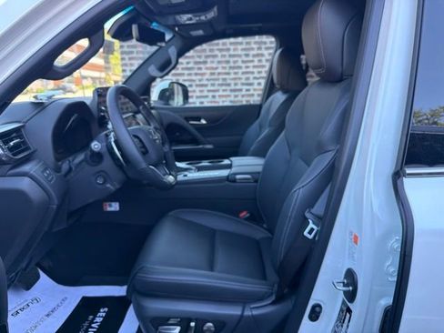 New 2026 Lexus LX 600 4WD w/ Luxury Package image 7
