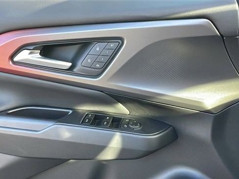 New 2026 Chevrolet Equinox EV RS image 26