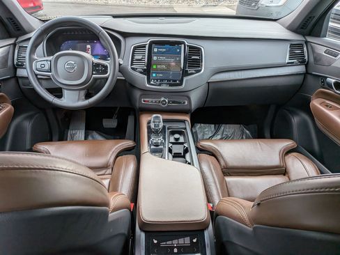 Certified 2023 Volvo XC90 B6 Ultimate image 26