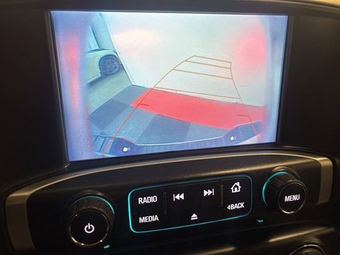 Used 2018 GMC Sierra 1500 SLT w/ SLT Premium Package image 21