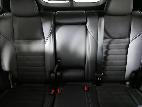Used 2025 Mitsubishi Outlander SE AWD/4WD image 13