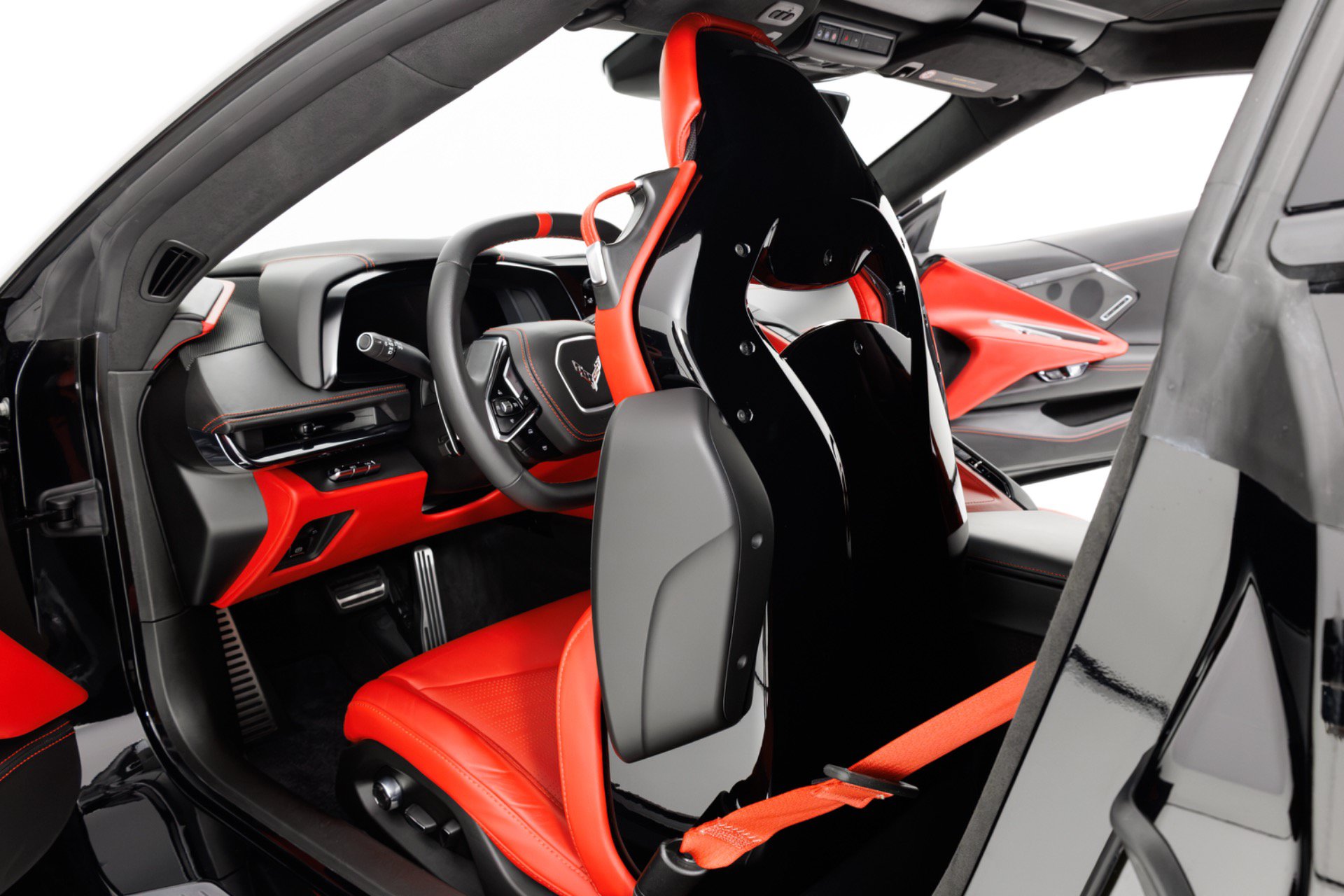 Used 2024 Chevrolet Corvette Stingray Premium Cpe w/ Z51 Performance Package RWD image 50