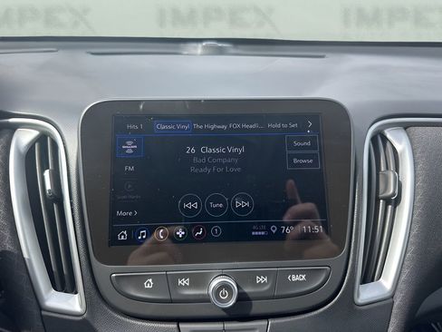 Used 2024 Chevrolet Malibu LT w/ Midnight Edition image 18