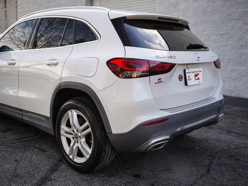 Used 2022 Mercedes-Benz GLA 250 4MATIC w/ Premium Package Lite image 13